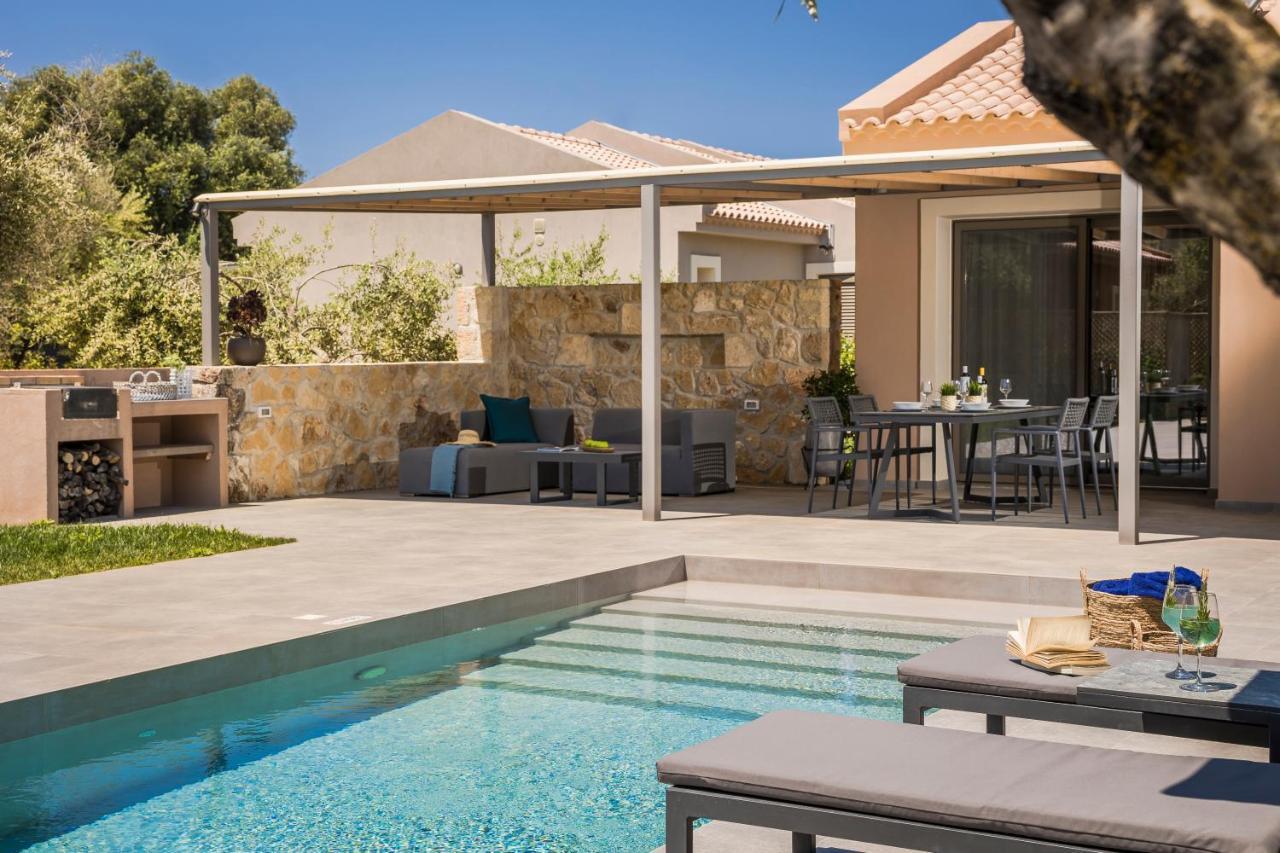 Villa Laoura Svoronata Exteriör bild