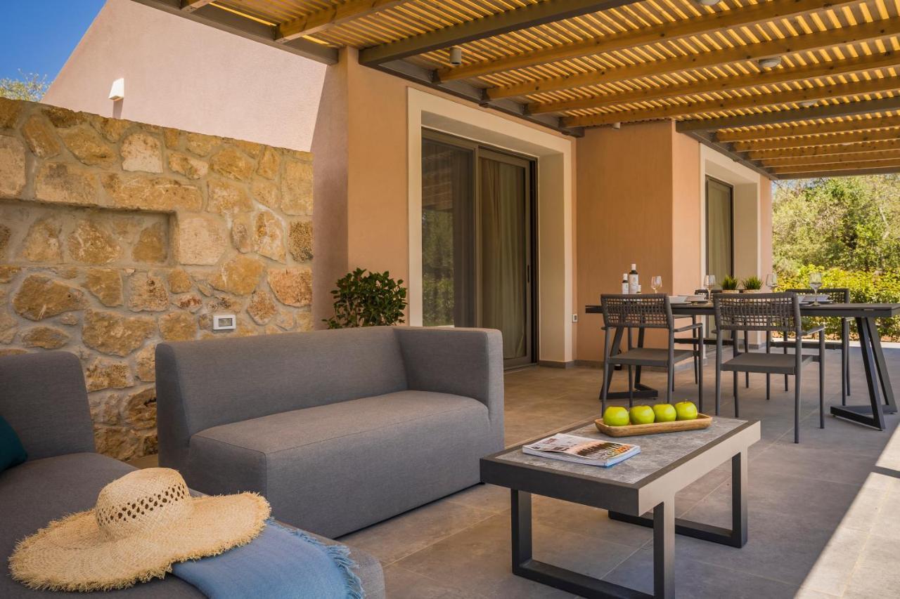 Villa Laoura Svoronata Exteriör bild